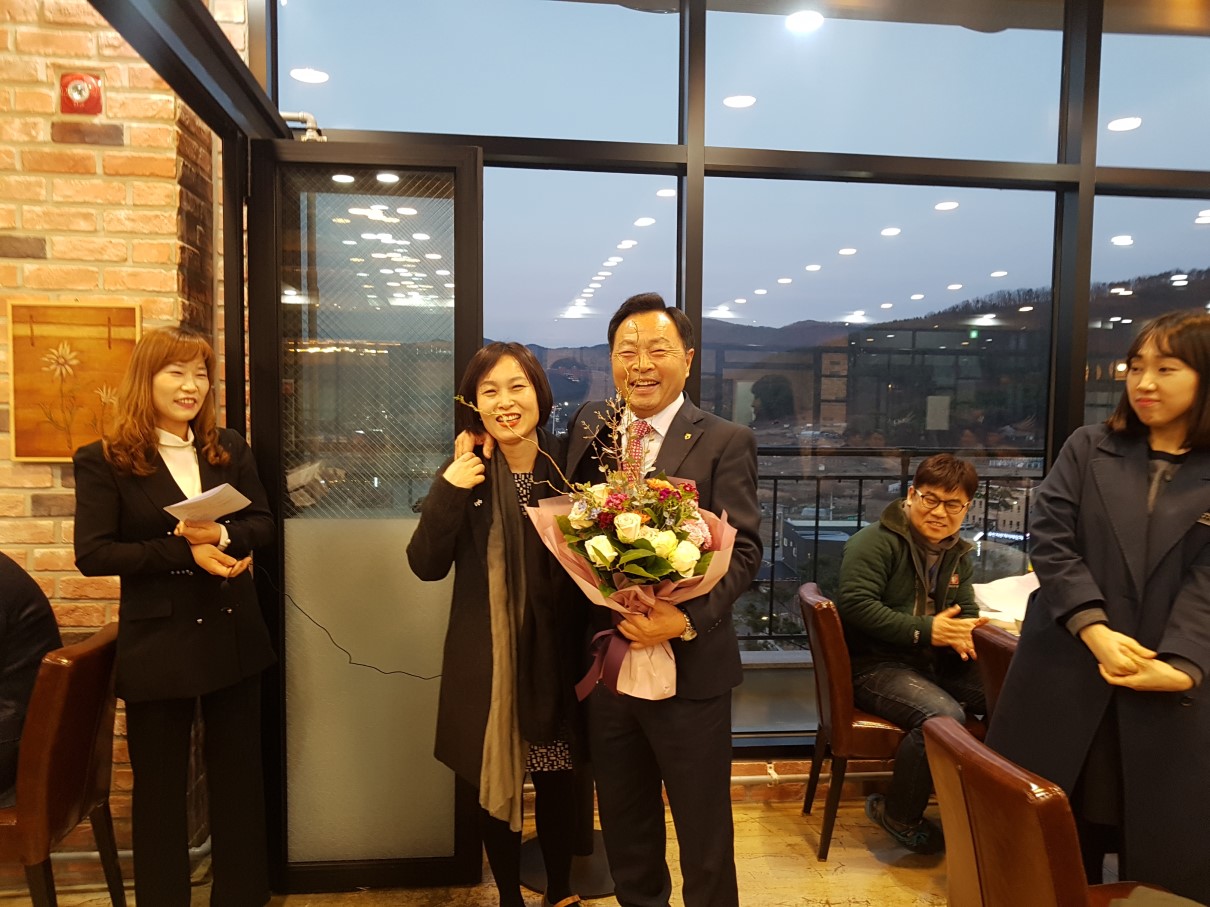 전직원7.jpg